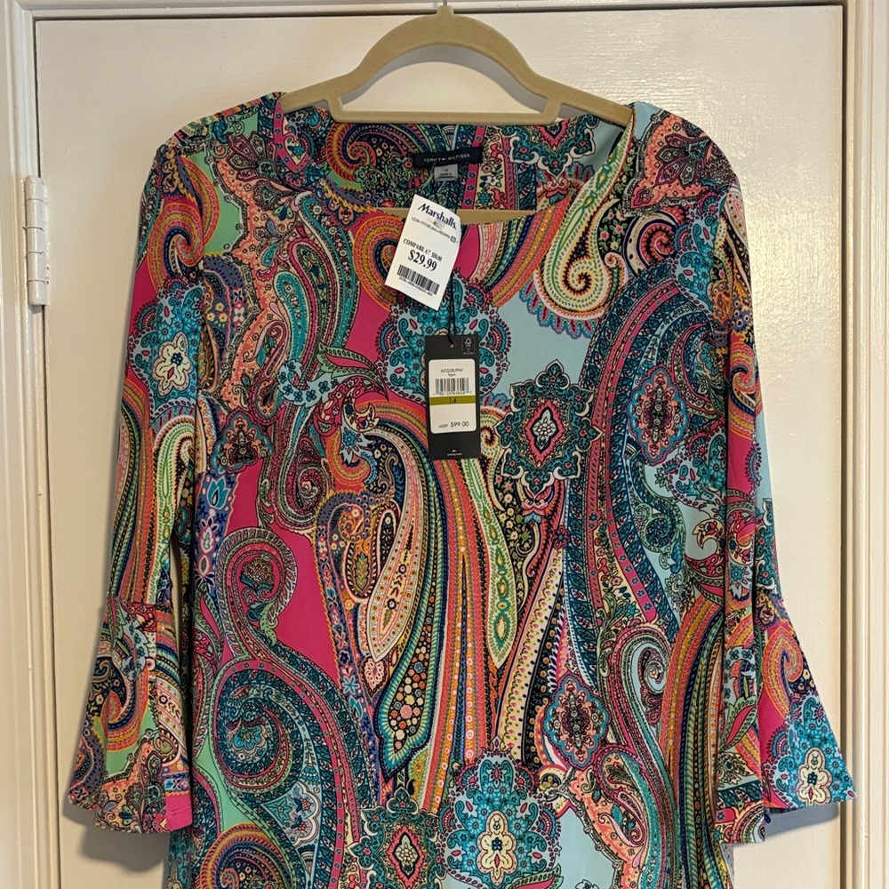 Tommy Hilfiger women’s paisley dress with fluted sleeves size 14